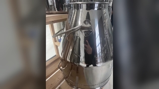 আপনার জন্য OEM স্টেইনলেস স্টীল মিল্কিং মেশিন বালতি পরিচয় করিয়ে দিন