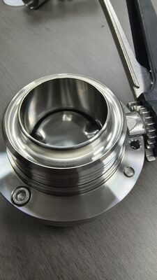 Sanitary Clamp Butterfly Valve with 304 or 316L Stainless Steel and Mirror-Polished Surfaces (Ra ≤ 0.8μm) for Quick-Clamp (TC) Connections